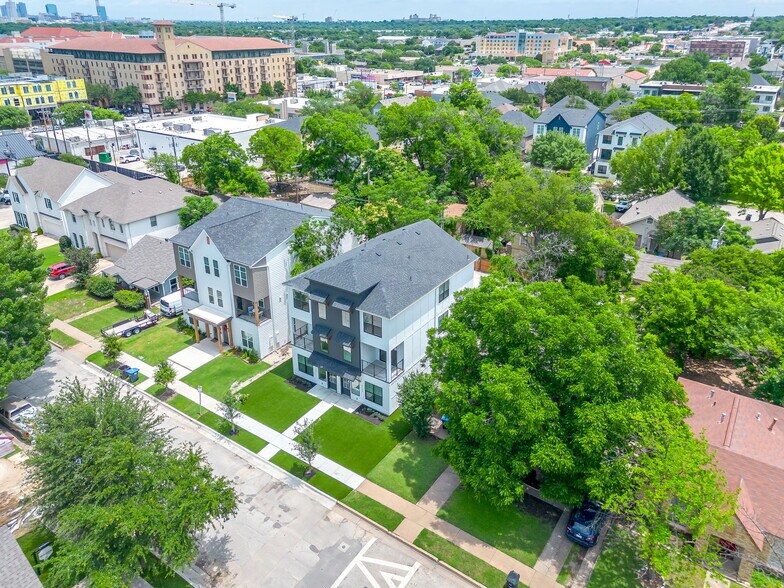 More Photos Of 3133 Cockrell Ave, Fort Worth Apartments For Sale