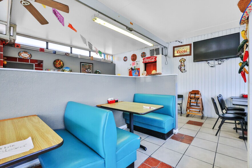 More Photos Of 114 Central Ave, Lake Wales Freestanding For Sale