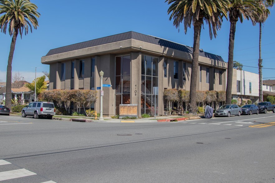 More Photos Of 4105 E Broadway, Long Beach Office For Lease