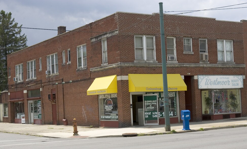 Primary Photo Of 3085-3093 W Broad St, Columbus Storefront Retail Residential For Sale
