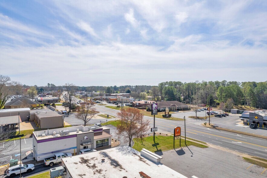 More Photos Of 999 Big a Rd, Toccoa Restaurant For Sale