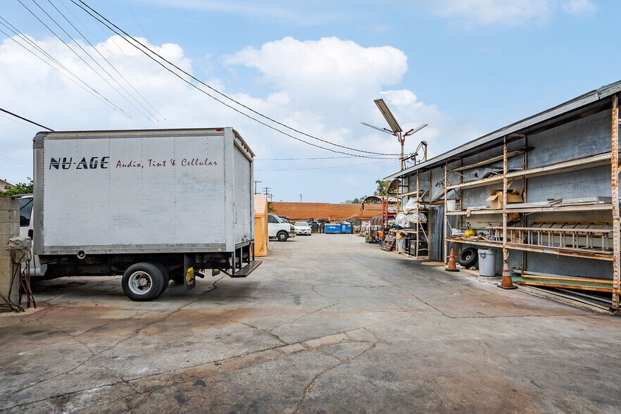 More Photos Of ,  Unknown For Sale