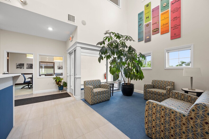 More Photos Of 12800 Hospitality Way, Ocean City Office For Sale