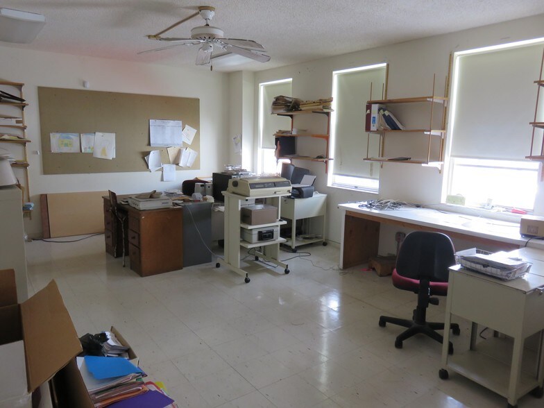 More Photos Of 604 Main St, Daytona Beach Storefront Retail Office For Sale