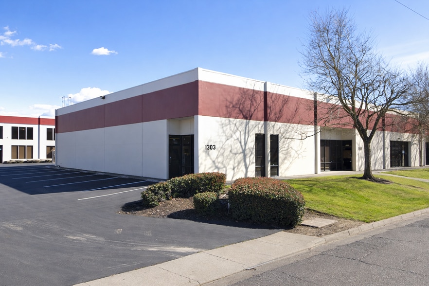 Primary Photo Of 1301-1323 Terminal St, West Sacramento Warehouse For Lease