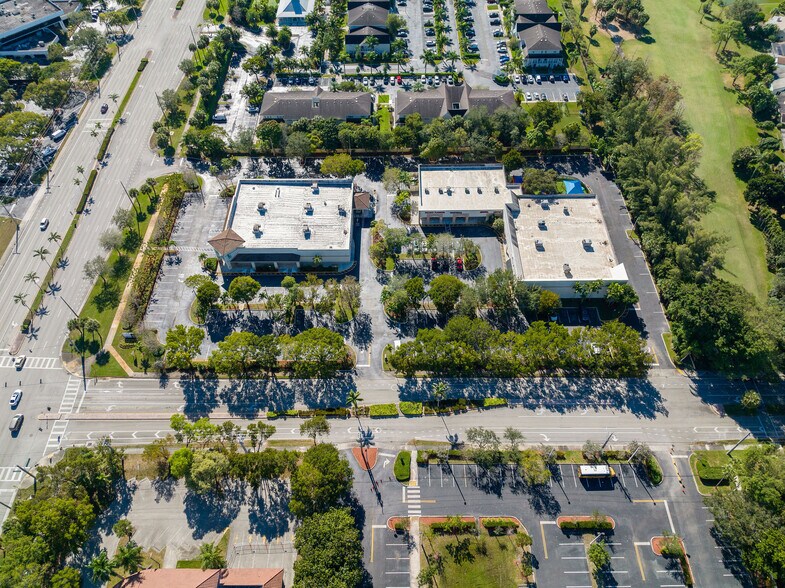 Primary Photo Of 8197-8199 N University Dr, Tamarac Unknown For Lease