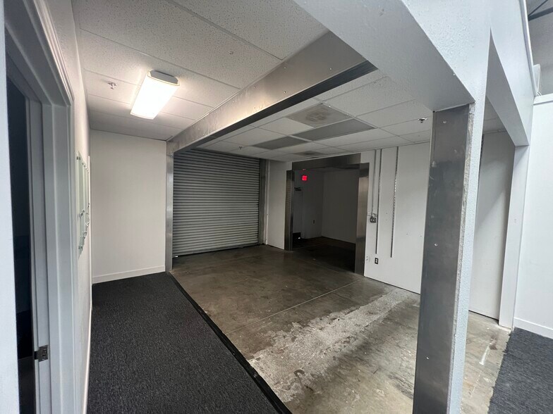 More Photos Of 20 N East St, Woodland Industrial For Lease