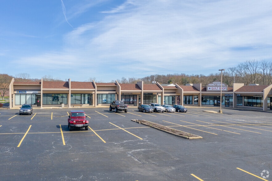 More Photos Of 2383 S Main St, Akron Unknown For Lease