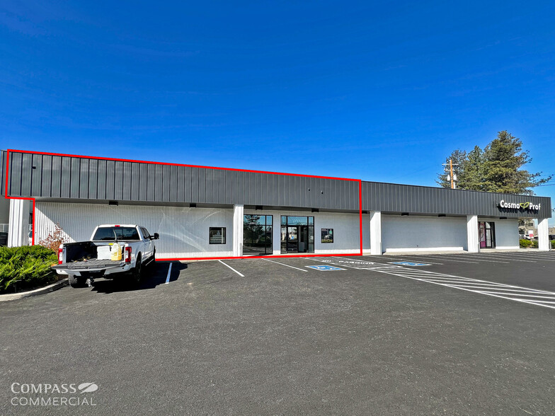 Primary Photo Of 63011 N Highway 97, Bend General Retail For Lease