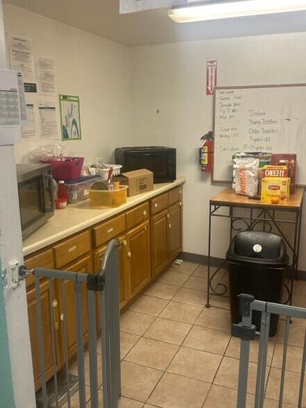 More Photos Of 401 Chester Pike, Darby Daycare Center For Sale