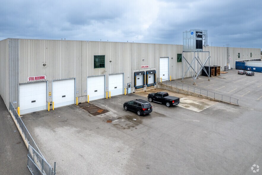 More Photos Of 270 Spinnaker Way, Concord Warehouse For Lease