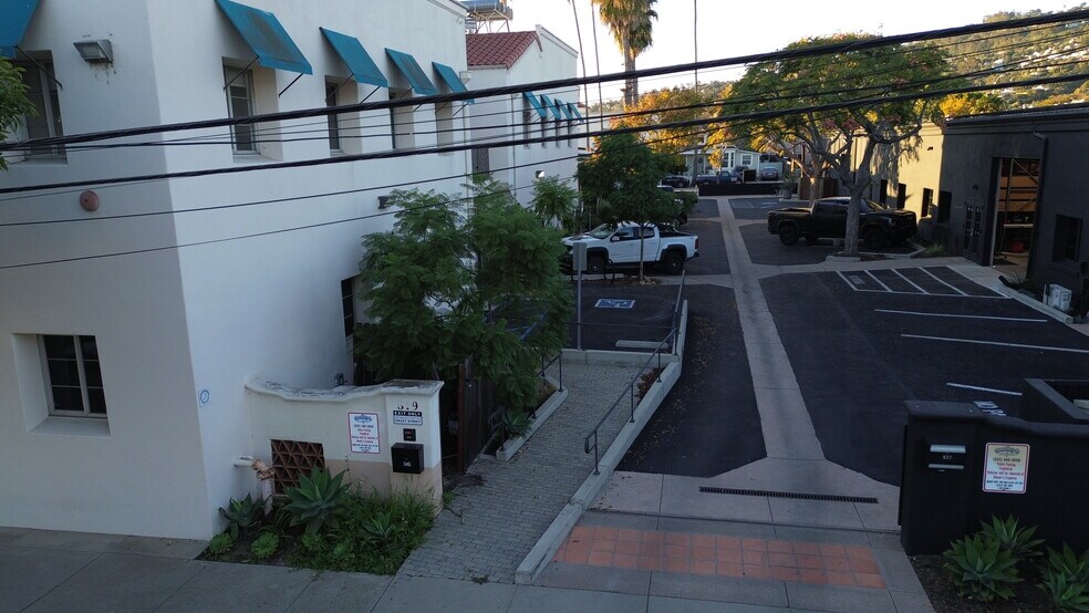 More Photos Of 824 Reddick St, Santa Barbara General Retail For Sale