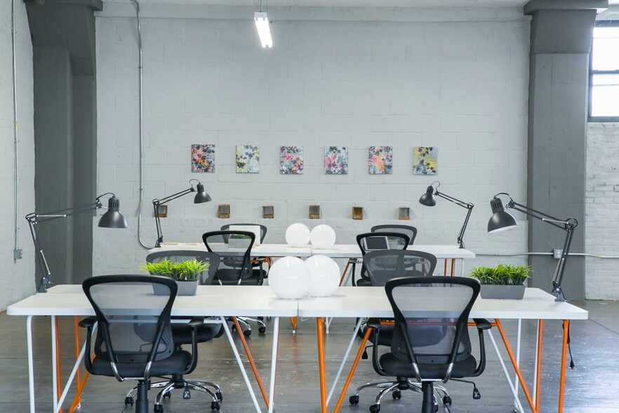 More Photos Of 1023-1025 Hamilton St, Philadelphia Loft Creative Space For Lease