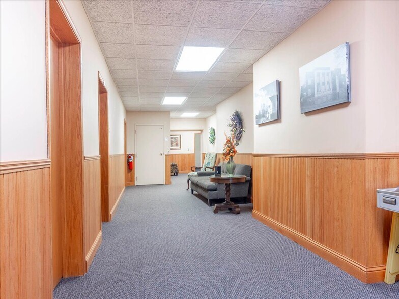 More Photos Of 5708 King Hill Ave, Saint Joseph Religious Facility For Sale