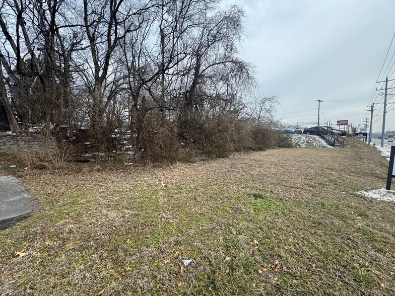 More Photos Of , Old Hickory General Retail For Sale