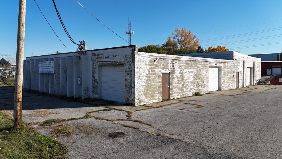 More Photos Of , Lafayette Industrial For Sale