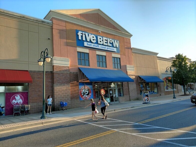 More Photos Of 3800-3900 Evergreen Pky, Bowie Unknown For Lease