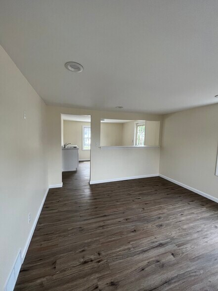 More Photos Of 266 Hebron Ave, Glastonbury Storefront Retail Office For Lease