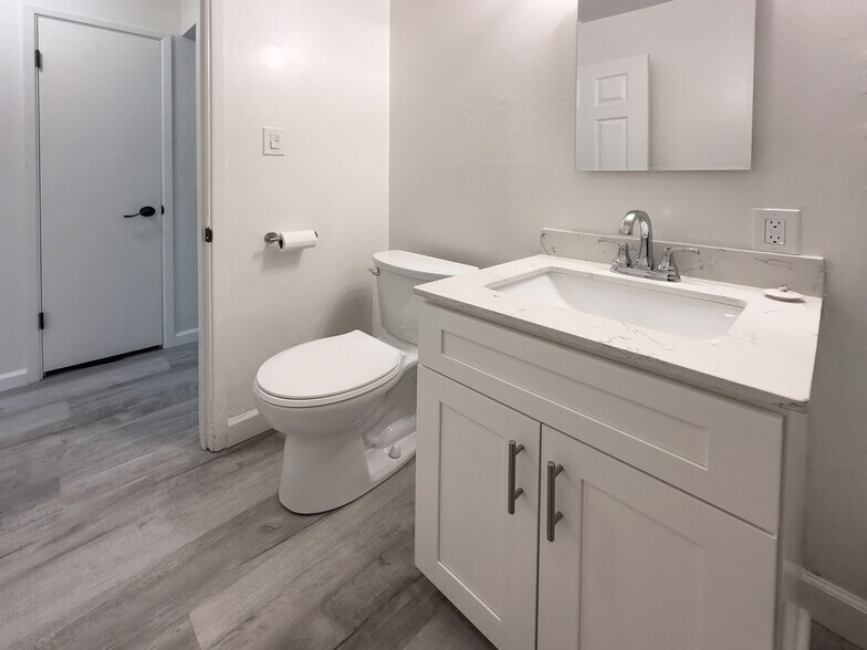 More Photos Of 1720 Hearst Ave, Berkeley Apartments For Sale