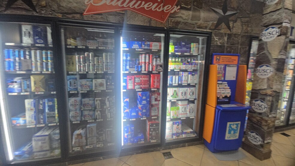 More Photos Of 1811 S Broadway Ave, Tyler Convenience Store For Sale