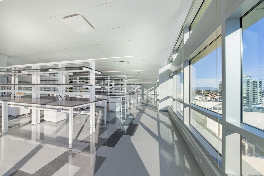 More Photos Of 1155 Island Ave, San Diego Office For Lease