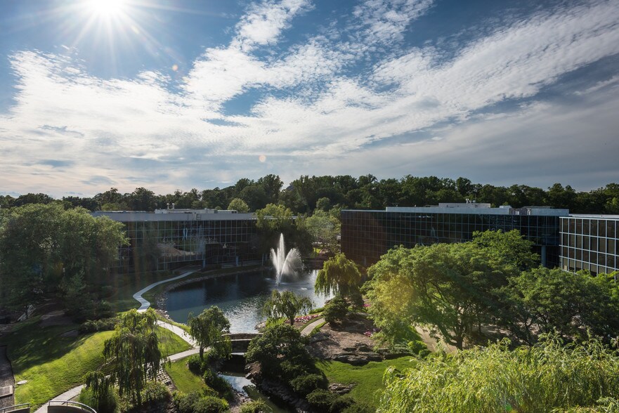 More Photos Of 2 Manhattanville Rd, Purchase Office For Lease