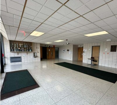 More Photos Of 6753 W Rogers St, West Allis Schools For Lease