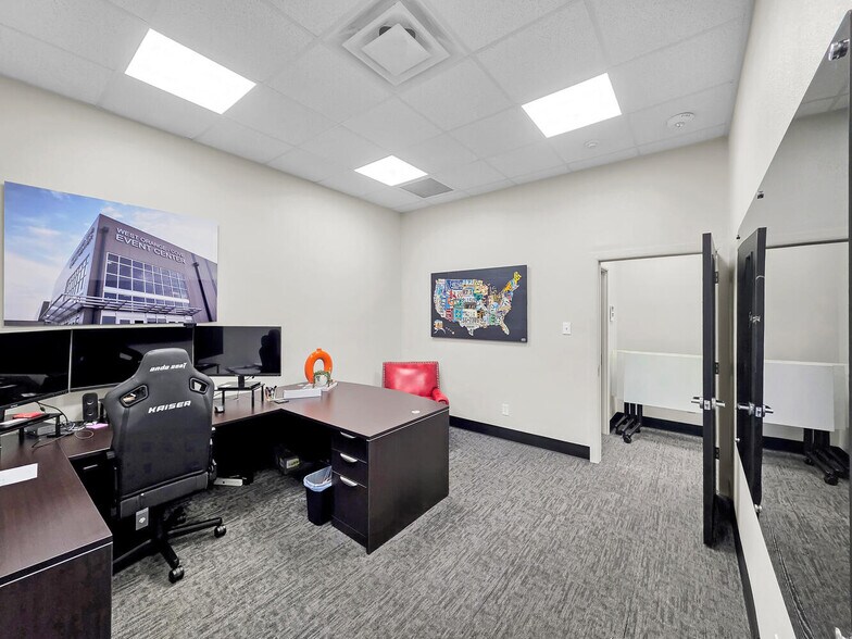 More Photos Of 3410 I-10 W, Orange Office For Sale