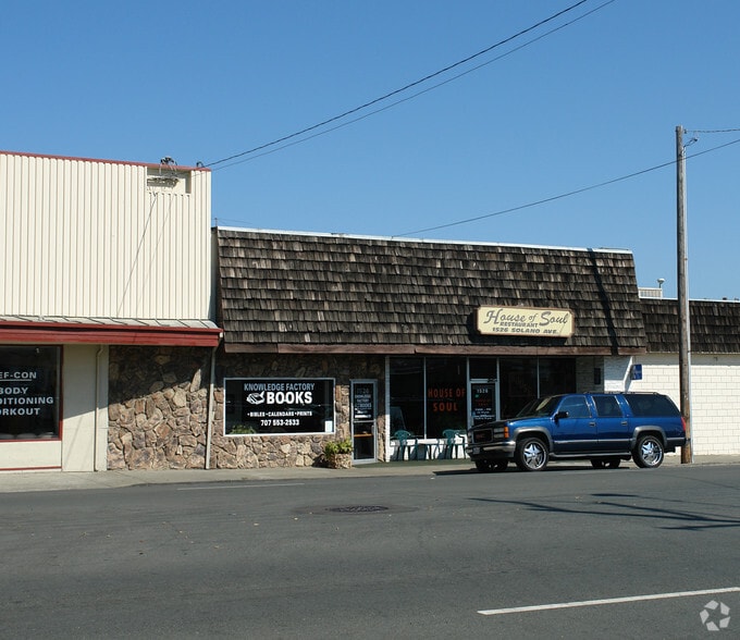 More Photos Of 1524-1526 Solano Ave, Vallejo Storefront For Sale