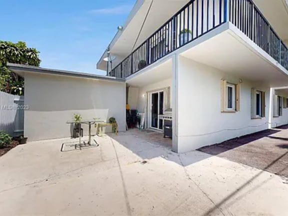 More Photos Of 420 SW 14th Ave, Miami Apartments For Sale