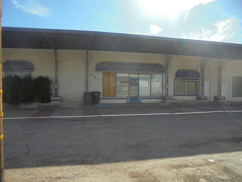 More Photos Of 127 S 1st St, Blythe Flex For Sale