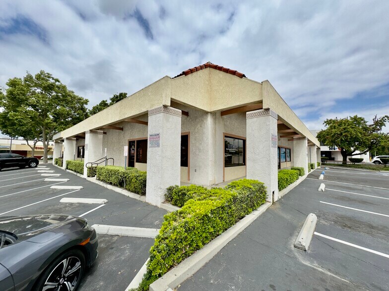 More Photos Of 12555 Central Ave, Chino Freestanding For Sale