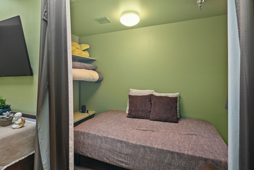 More Photos Of 45 Birch Blvd, Sedona Medical For Lease