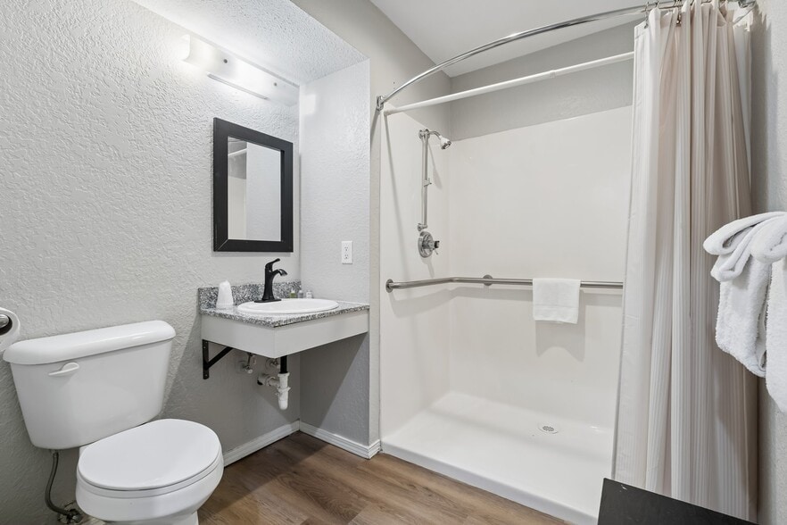 More Photos Of 8848 Soldier Creek Rd, Kingston Hotel For Sale