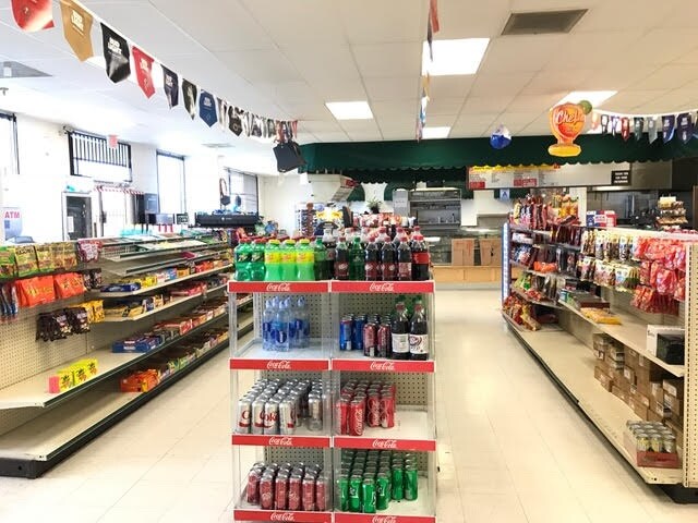 More Photos Of 16898 Sportsman St, Adelanto Service Station For Sale