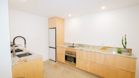 More Photos Of 13700 Crenshaw Blvd, Gardena Warehouse For Sale