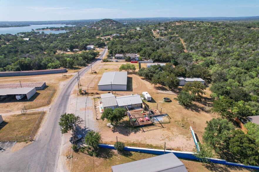More Photos Of 106 Sunrise Dr, Sunrise Beach Restaurant For Sale
