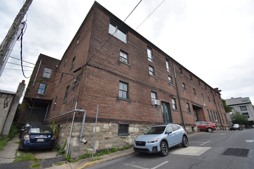 More Photos Of 230-234 Ferry St, Easton Loft Creative Space For Sale