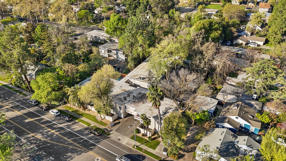 More Photos Of 745 F St, Davis Apartments For Sale