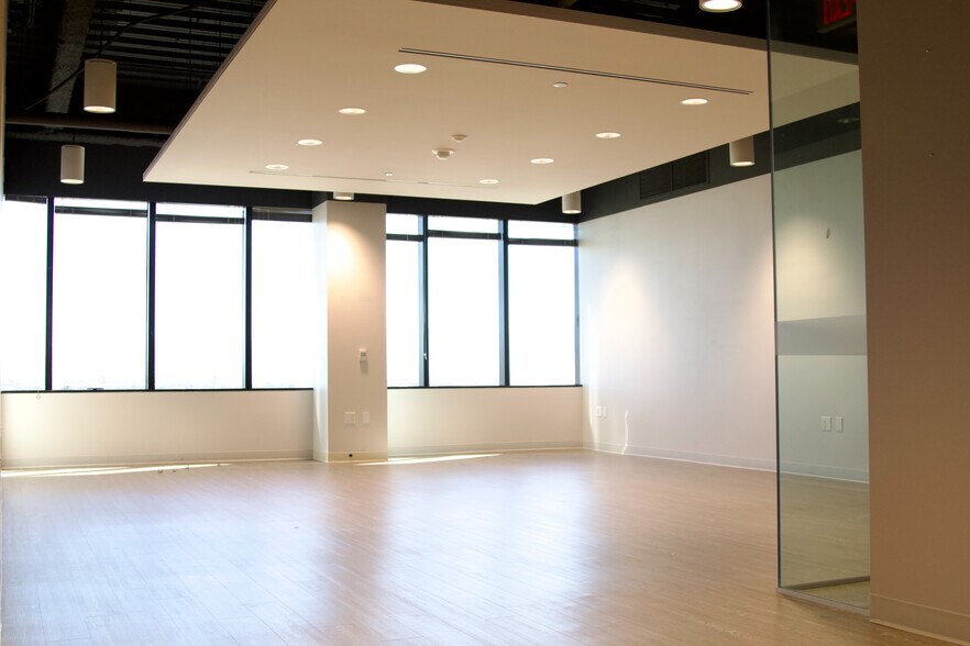 More Photos Of 17901 Von Karman Ave, Irvine Office For Lease