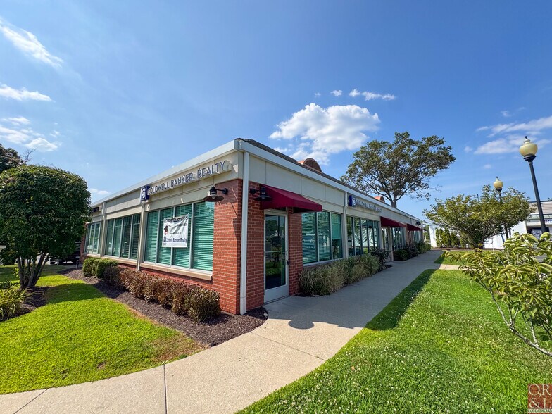 More Photos Of 119 Hebron Ave, Glastonbury Freestanding For Lease