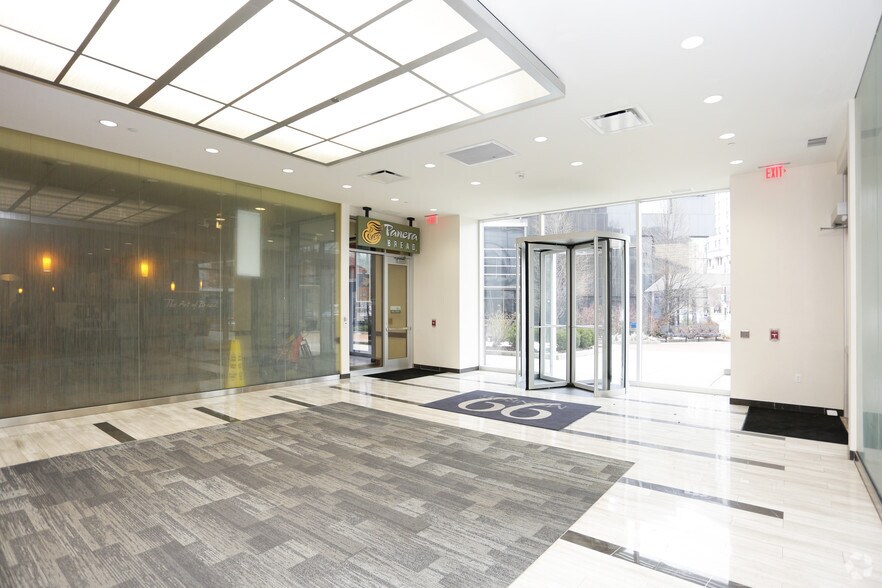 More Photos Of 99 Monroe Ave NW, Grand Rapids Office For Lease