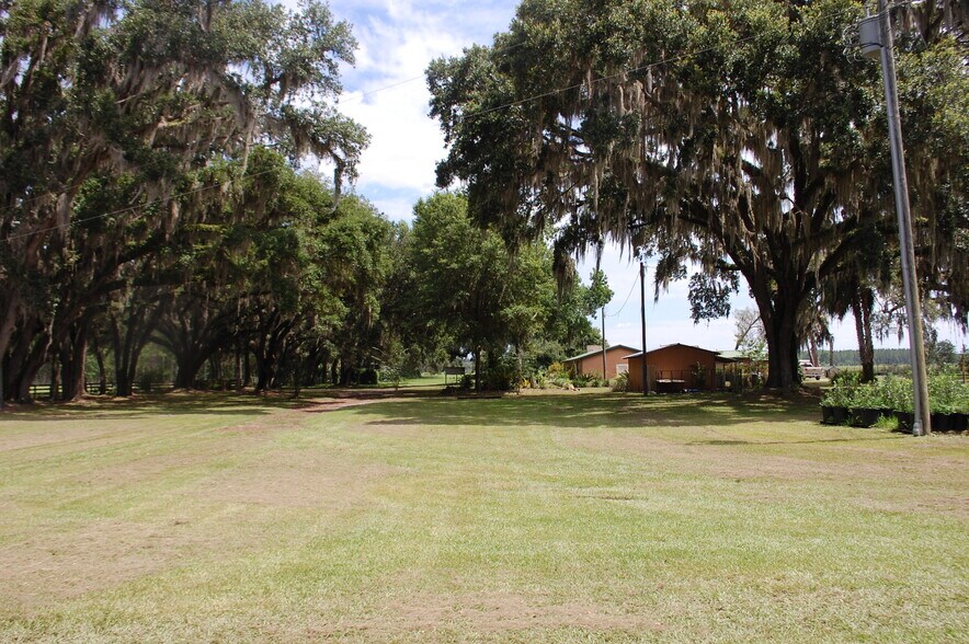 More Photos Of 18811 SE 243rd St, Hawthorne Specialty For Sale