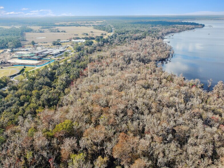More Photos Of 106 Union Ave, Crescent City Land For Sale