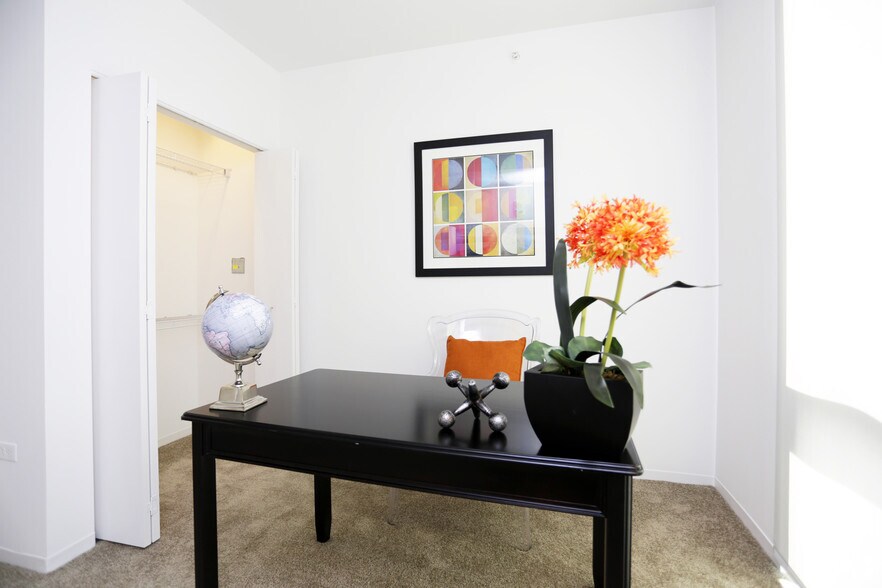 More Photos Of 847 Chicago Ave, Evanston Apartments For Lease