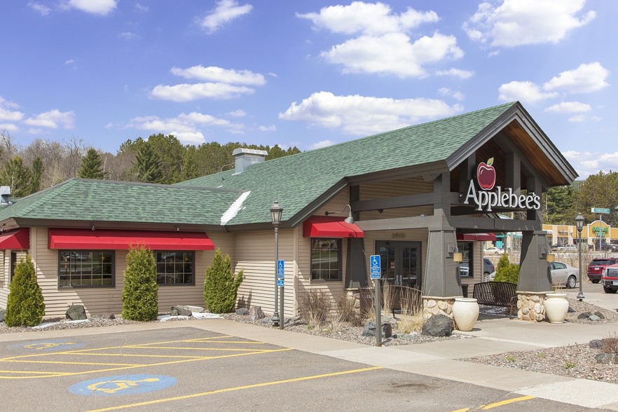 More Photos Of 1405 Mn-33 S, Cloquet Restaurant For Lease