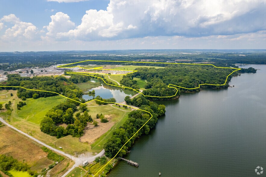 More Photos Of 1002 Industrial Dr, Old Hickory Land For Lease