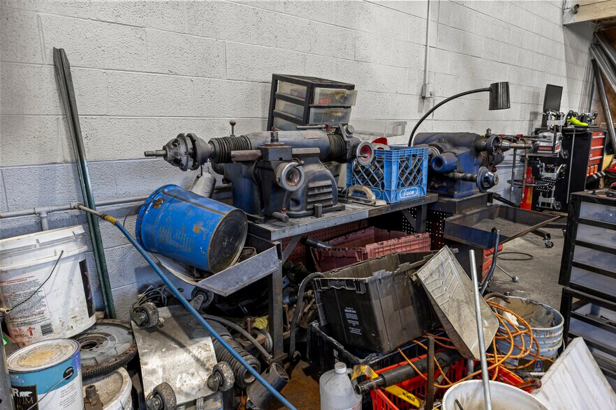 More Photos Of 2401 Fort St, Trenton Warehouse For Sale