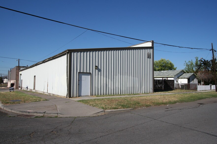 More Photos Of 140 Martin St, Klamath Falls Flex For Lease