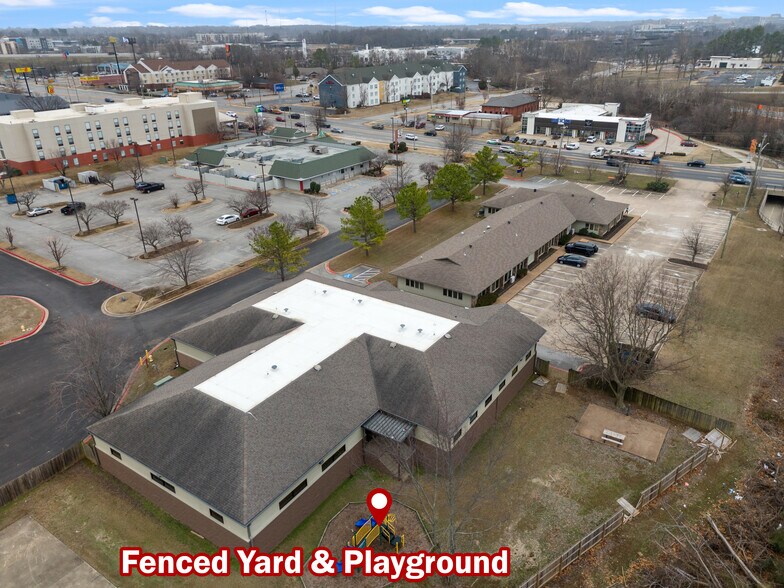 More Photos Of 2003 SE Walton Blvd, Bentonville Unknown For Lease